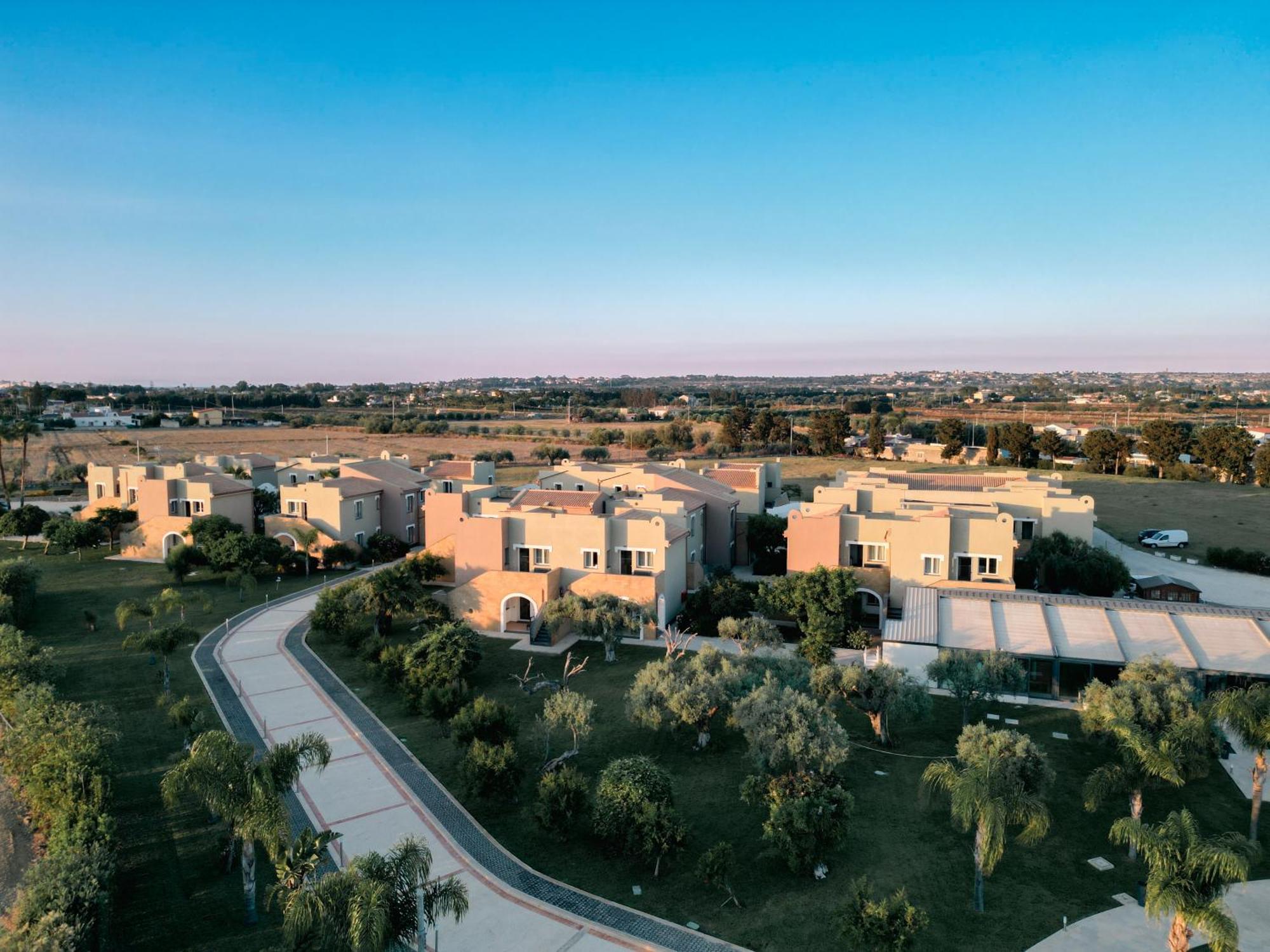 Residence Archimede 法努撒 外观 照片