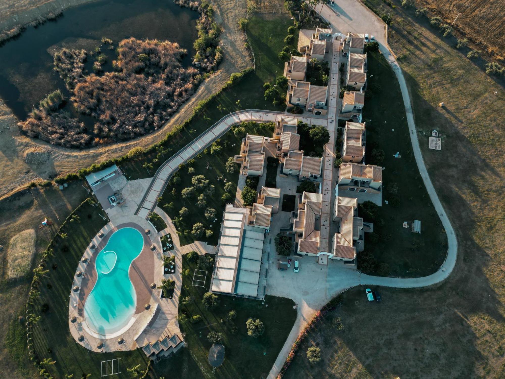 Residence Archimede 法努撒 外观 照片